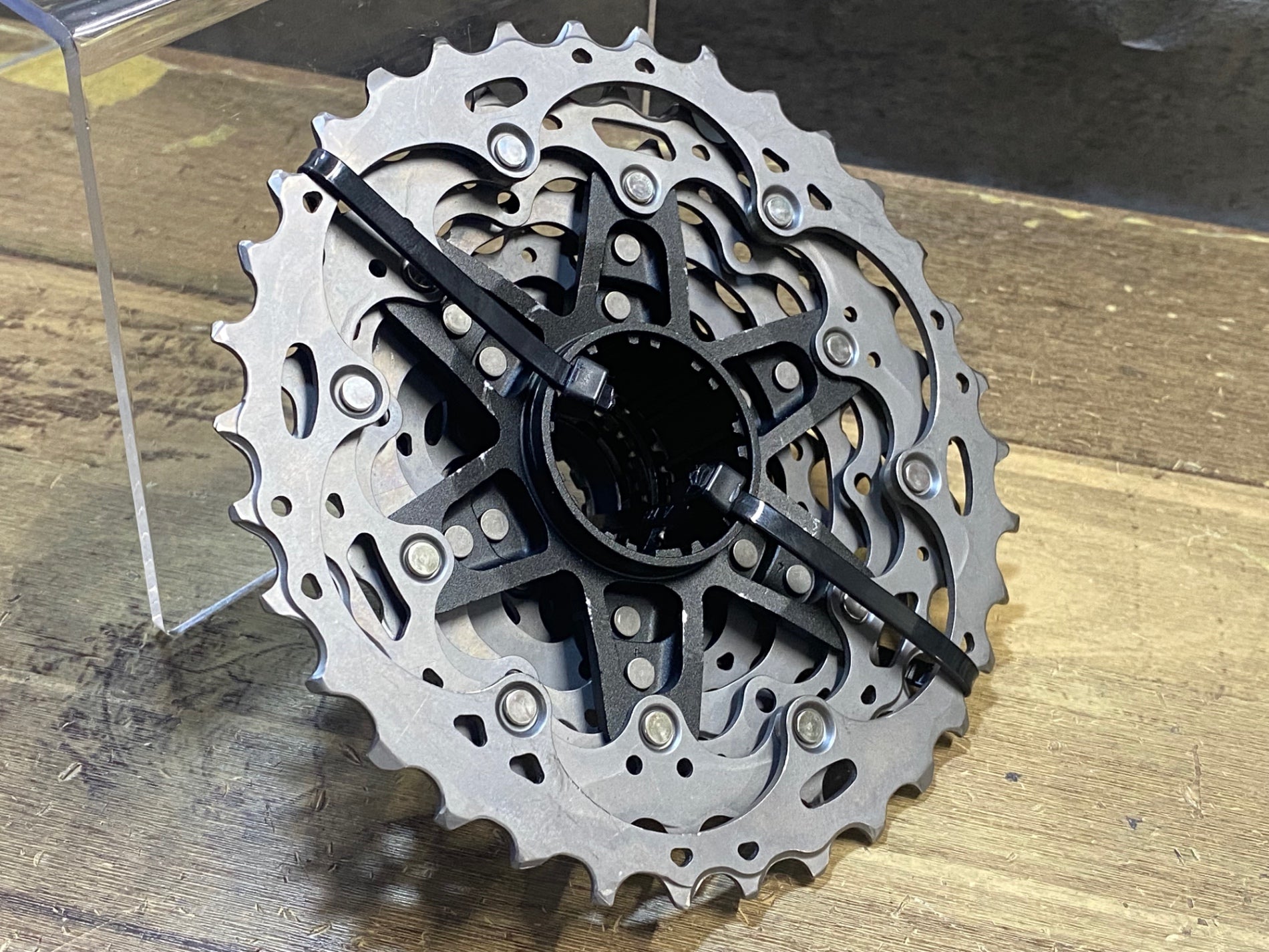JU815 シマノ SHIMANO デュラエース DURA-ACE CS-R9200 スプロケット