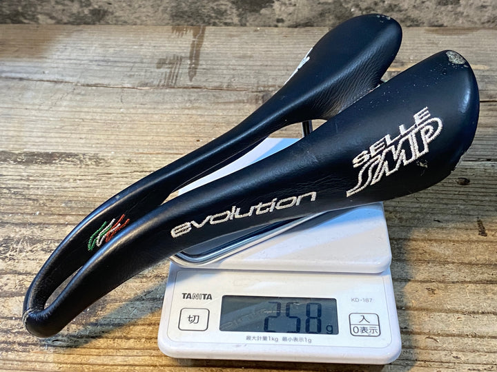 JX825 SELLE SMP evolution サドル 黒 inox tubeレール