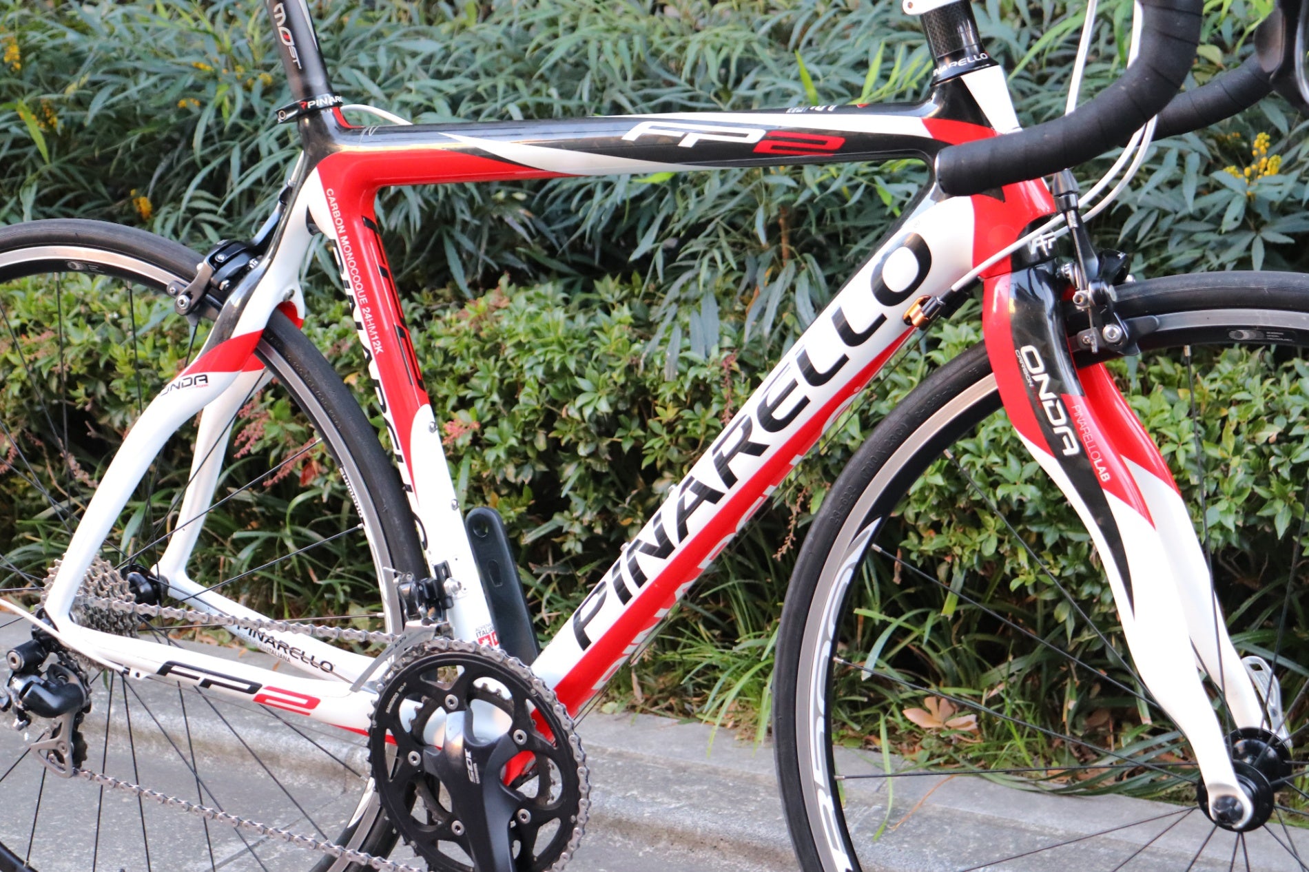 ピナレロ PINARELLO FP2 CARBON 2011年 510サイズ シマノ 105 5700 10S
