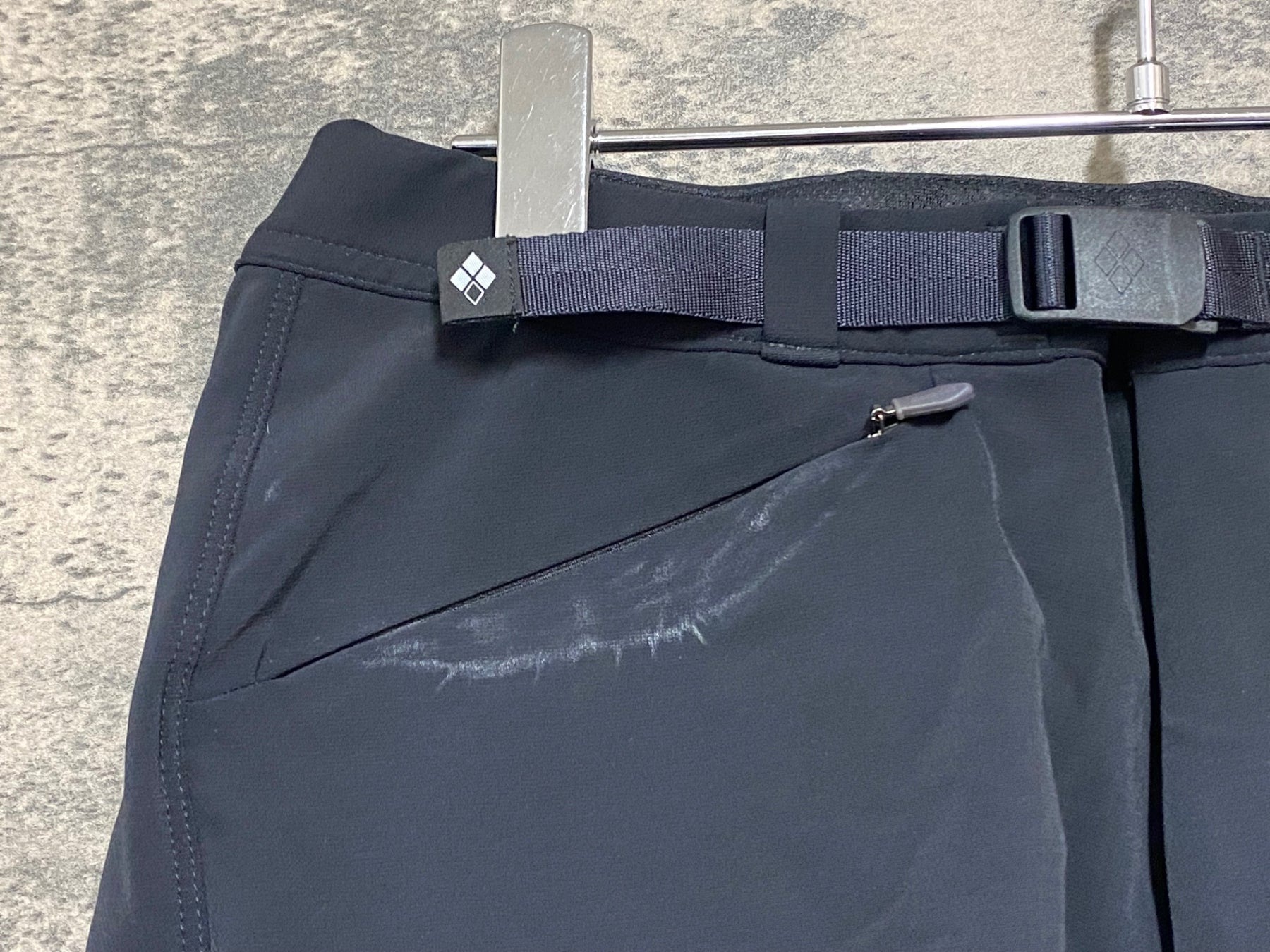 KA998 モンベル mont-bell 7分丈 サイクルパンツ 黒 M ※汚れ – BICI