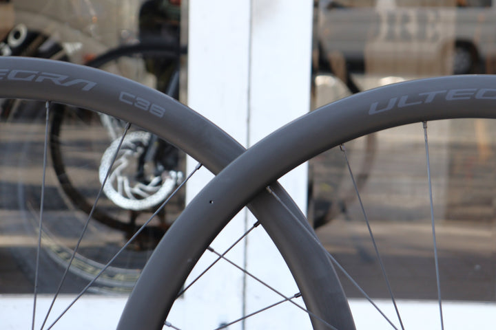 シマノ SHIMANO アルテグラ ULTEGRA WH-R8170-C36-TL カーボン チューブレスレディ ホイールセット シマノ11/12S 【横浜店】