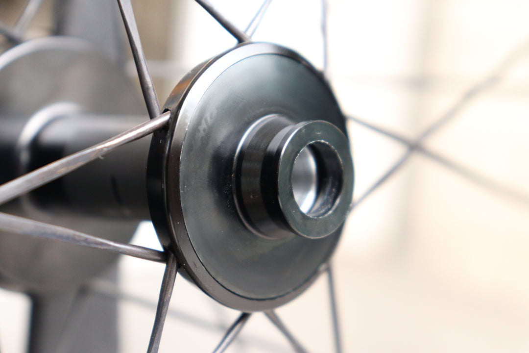 ボントレガー BONTRAGER アイオロス ディスク AEOLUS RSL DISC 62 カーボン チューブレスレディ フロント ホイール 【横浜店】