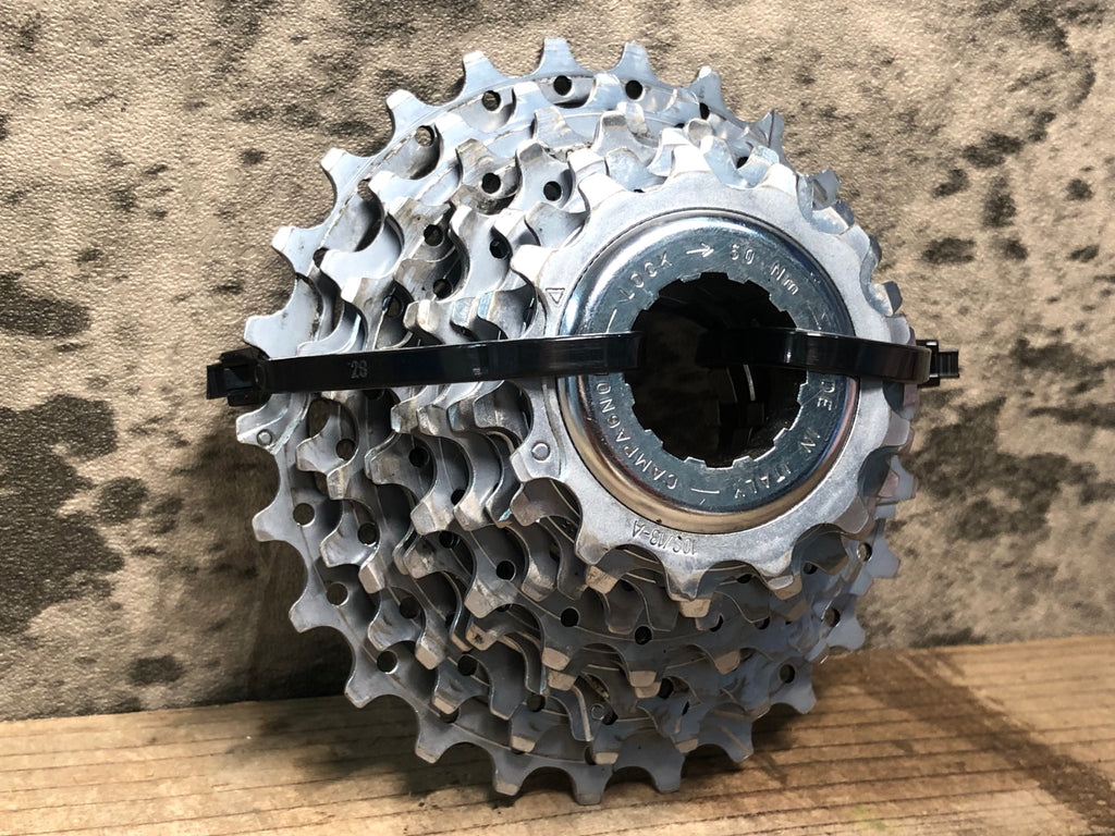 HW379 カンパニョーロ Campagnolo コーラス Chorus スプロケット 13