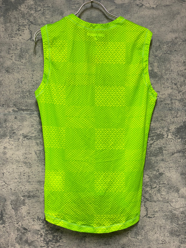 KB692 カステリ CASTELLI ノースリーブ ベースレイヤー 黄 M