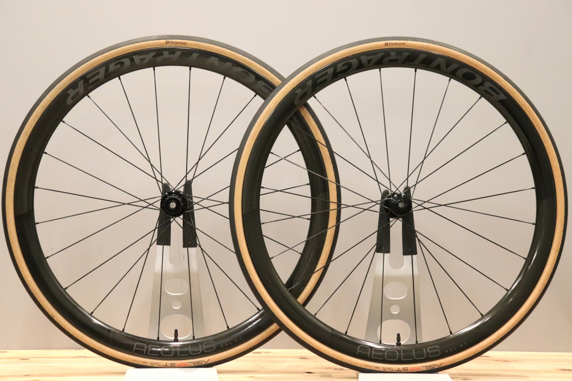 ボントレガー BONTRAGER アイオロス AEOLUS RSL 37 カーボン