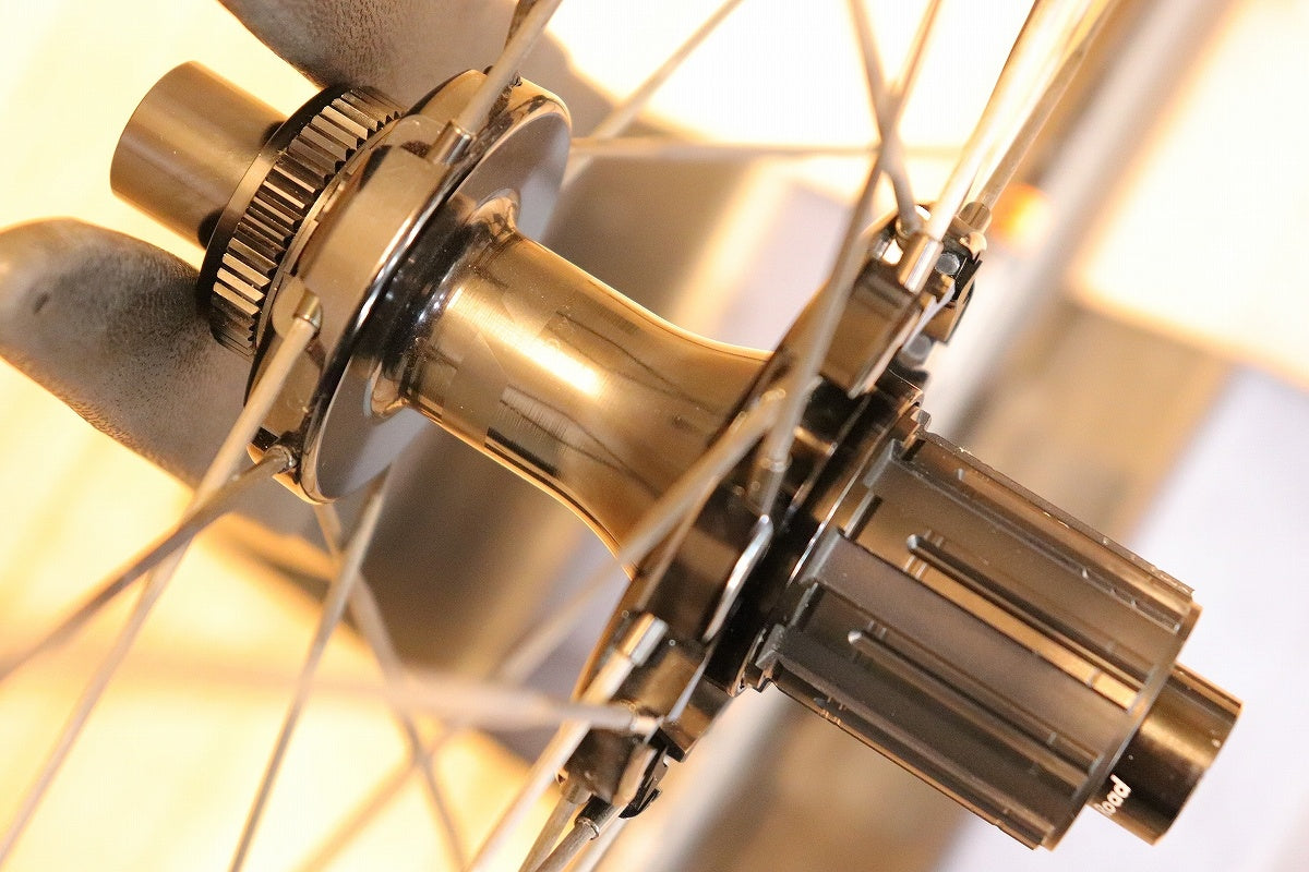 ジャイアント GIANT SLR 0 40 DB カーボン チューブレスレディ