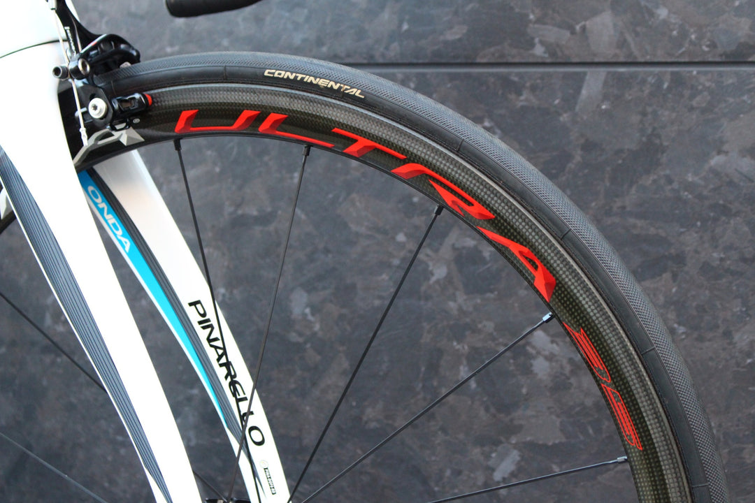ピナレロ PINARELLO ドグマ DOGMA F8 2016モデル 515サイズ カンパニョーロ レコード 11S カーボン ロードバイク 【福岡店】