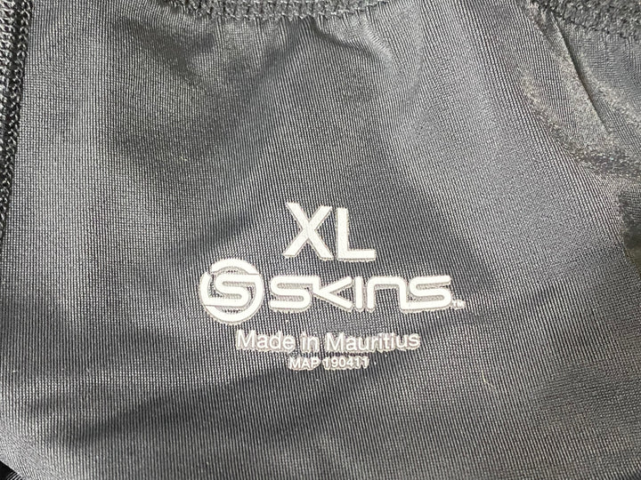 JV615 スキンズ SKINS コンプレッション ロングタイツ 黒 XL