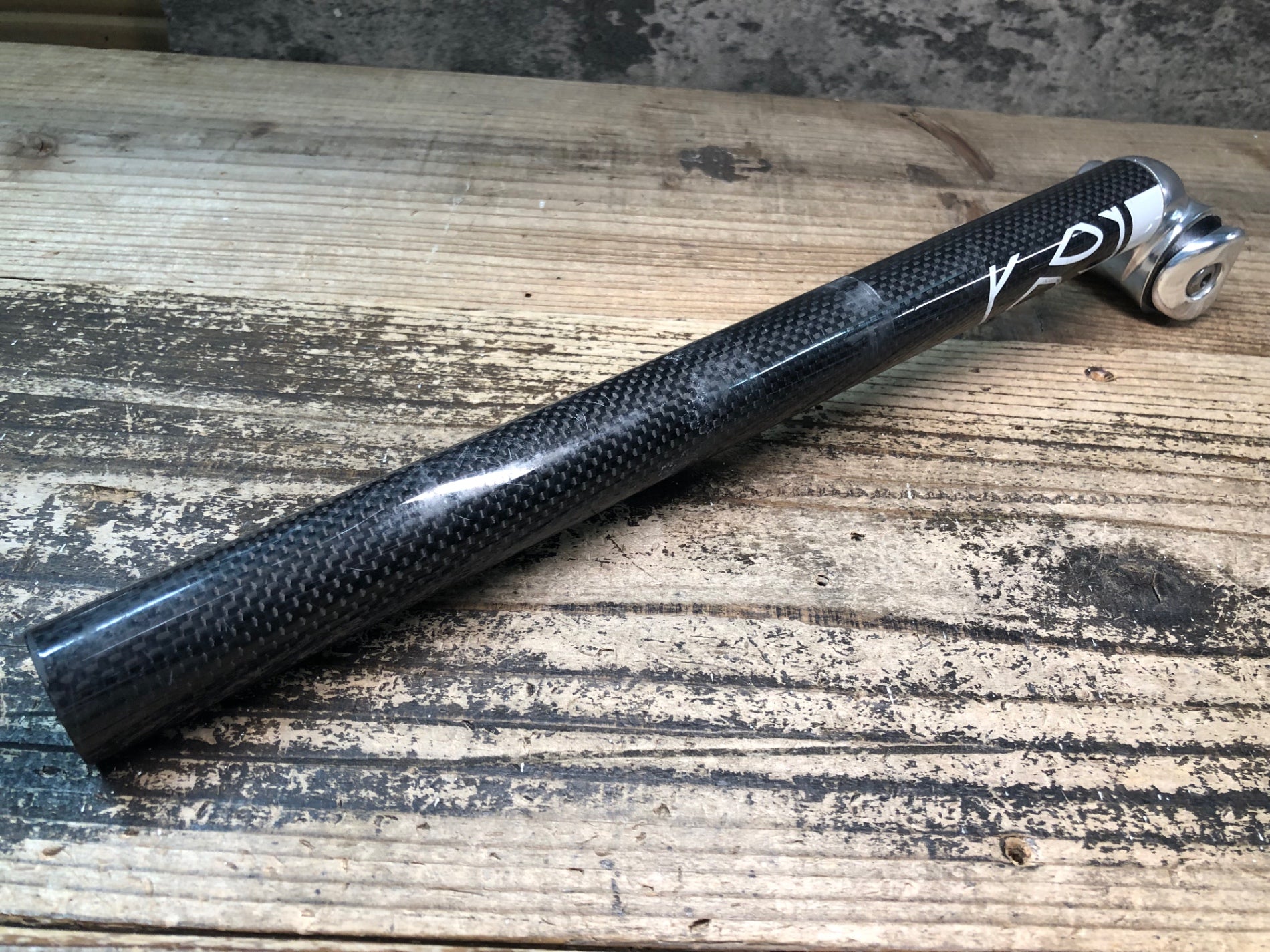 JN848 ボントレガー BONTRAGER カーボンシートポスト Φ27.2mm 340mm