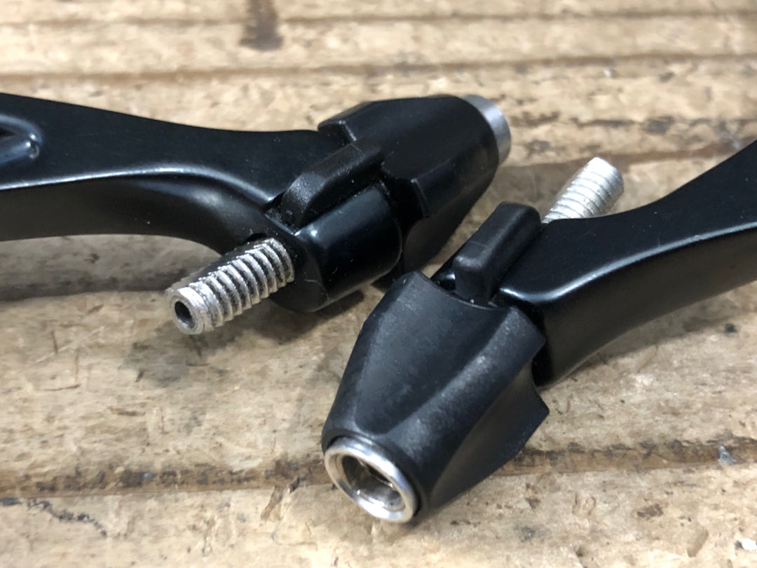 JQ589 シマノ SHIMANO 105 BR-5700 キャリパーブレーキ 前後セット