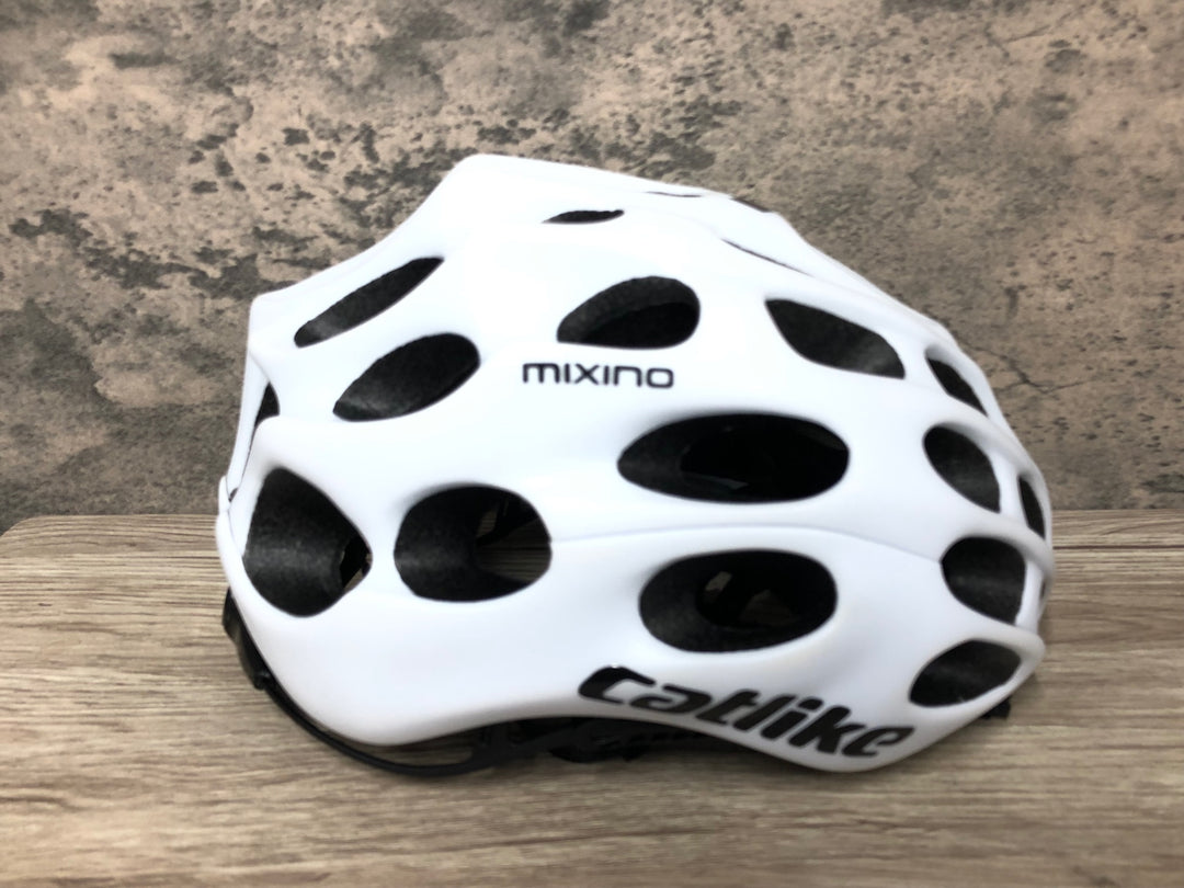 JV522 キャットライク catlike MIXINO ヘルメット 白 MD 55-57cm 2023/11製造