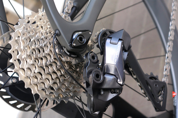キャノンデール CANNONDALE スーパーシックス SUPERSIX EVO Hi-MOD 2024モデル シマノ デュラエース R9270 MIX 12S カーボン ロードバイク 【横浜店】