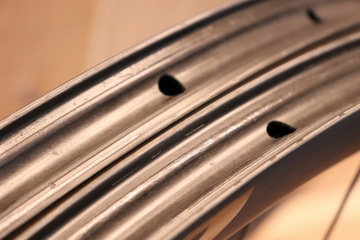 ジャイアント GIANT SLR 0 40 DB カーボン チューブレスレディ