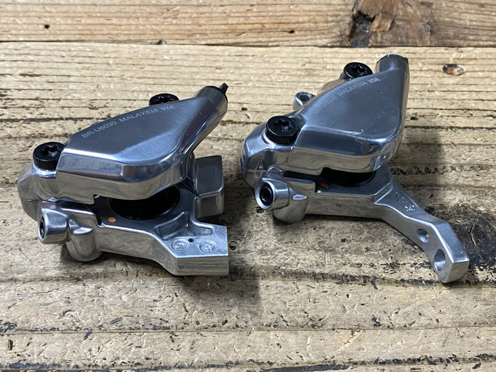 KA898 シマノ SHIMANO CUES BR-U6030 ディスクブレーキ キャリパー 前後セット
