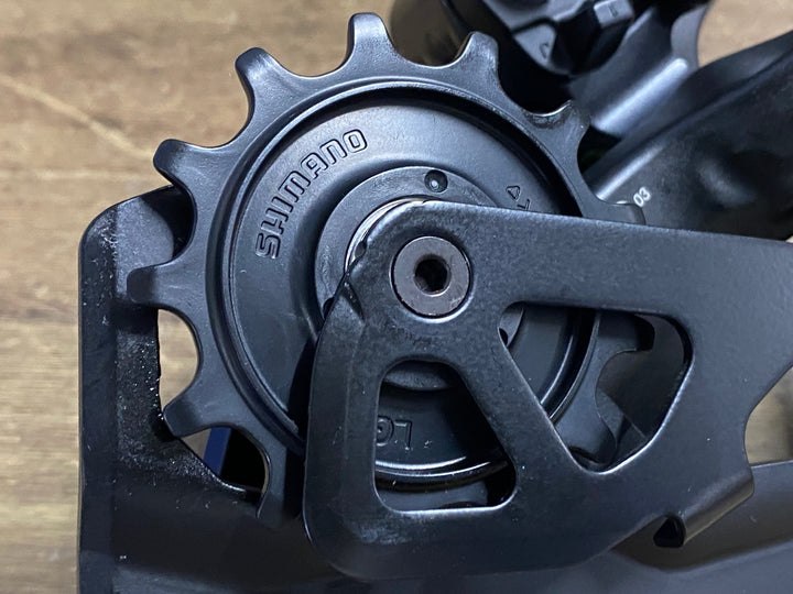 KO379 シマノ SHIMANO デオーレ DEORE XT RD-M8230 リアディレイラー 11S