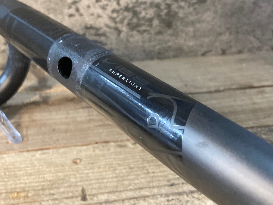JQ854 シマノ SHIMANO プロ PRO VIBE SUPERLIGHT カーボン ドロップハンドル ブラケットC-C 400ｍｍ Φ31.8