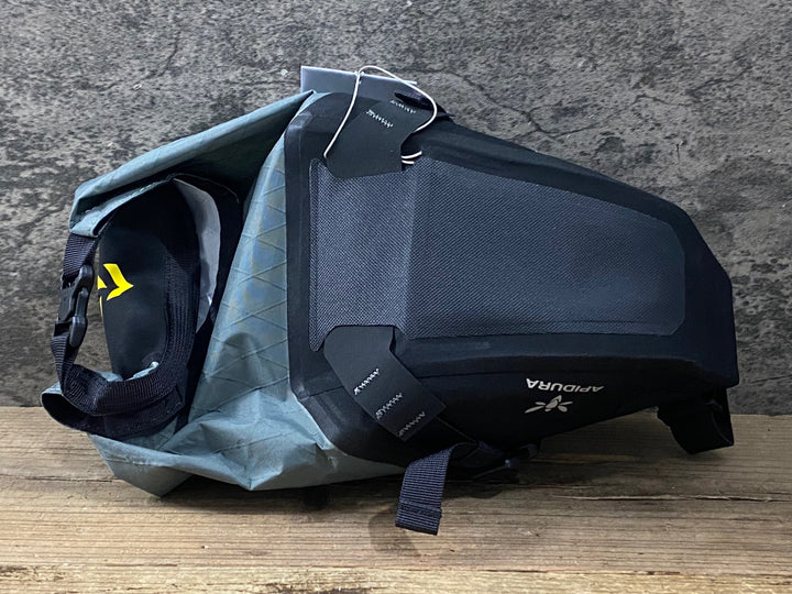 KQ675 アピデュラ APIDURA バックカントリーサドルパック BACKCOUNTRY SADDLE PACK 4.5L サドルバッグ 黒
