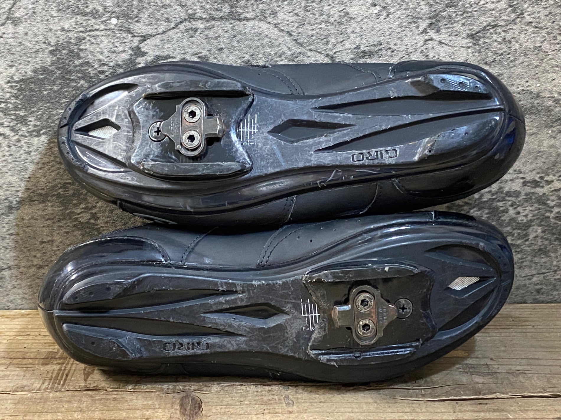KG394 ジロ GIRO SAVIX ビンディングシューズ 黒 SPD EU43 ペン字あり