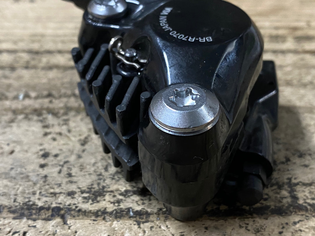 JU984 シマノ SHIMANO 105 BR-R7070 ディスクブレーキ キャリパー セット 油圧