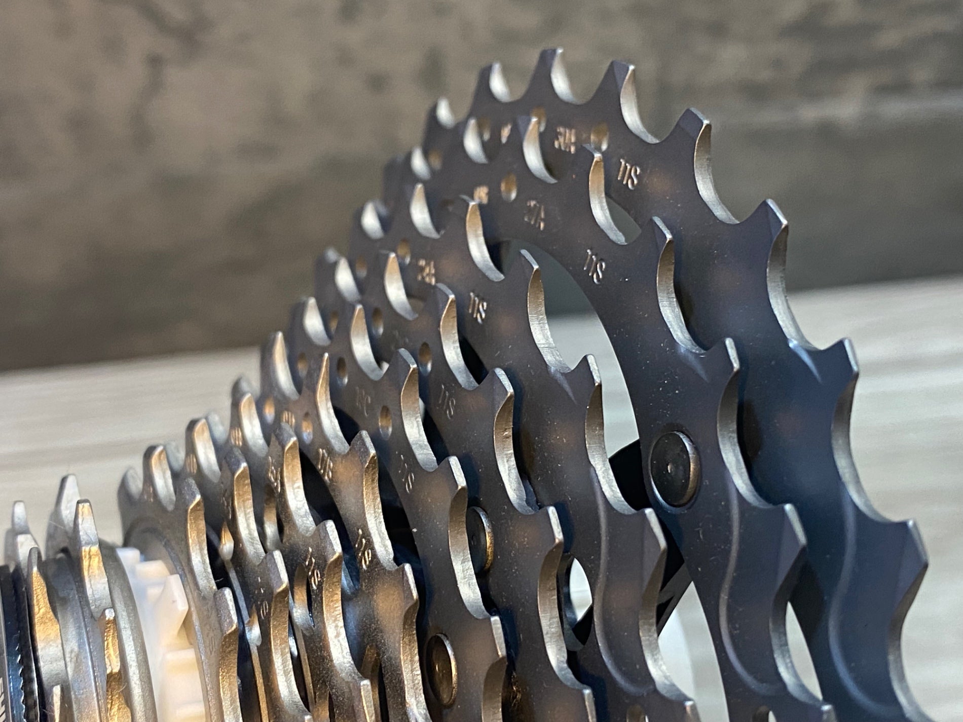 JS388 シマノ SHIMANO デュラエース DURA-ACE CS-R9100 スプロケット