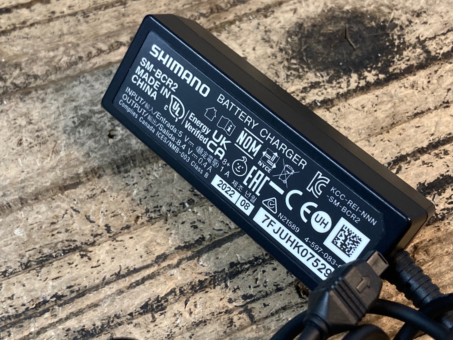 JV796 シマノ SHIMANO SM-BCR2 バッテリーチャージャー DI2 – BICI