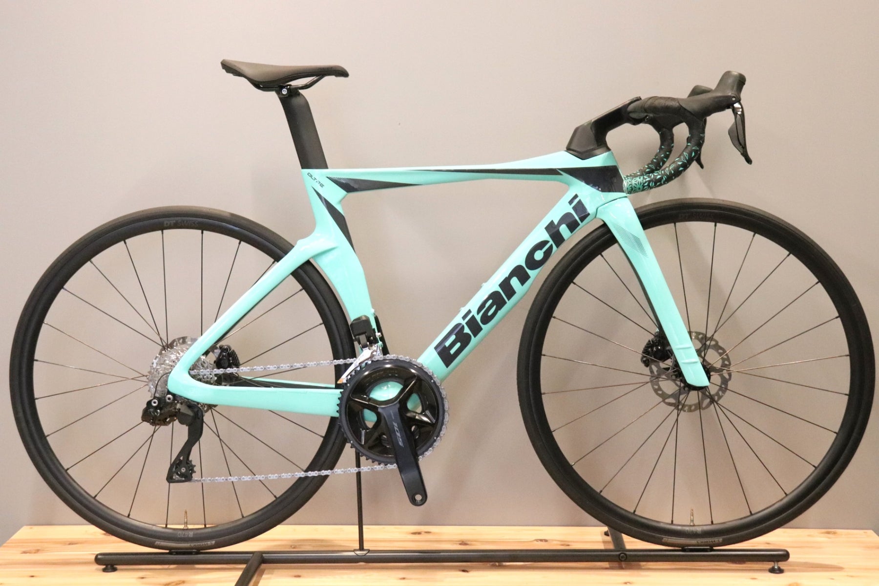 Bianchi Oltre Comp 50サイズ　2023年モデル ビアンキ BIANCHI オルトレ OLTRE COMP 2023モデル 50サイズ シマノ