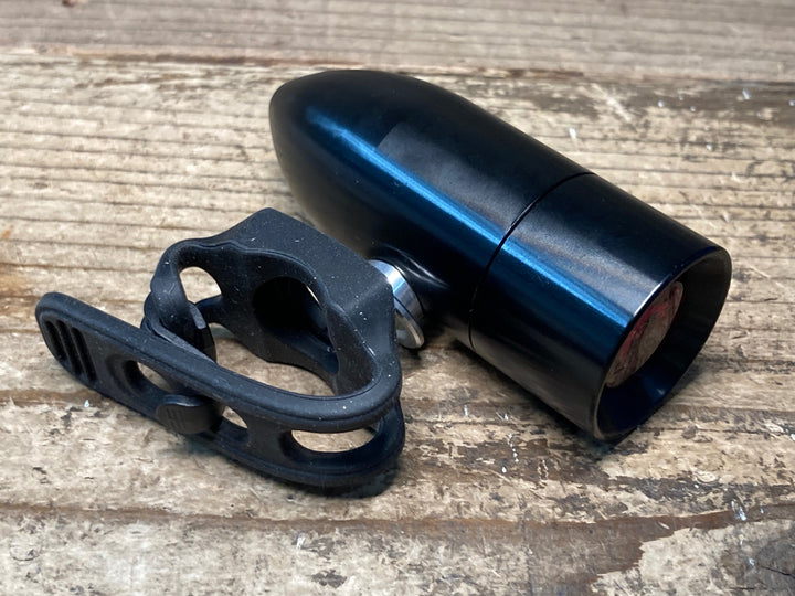IH715 リンドウ RINDOW BIKES BULLET LIGHTING リアライト 点灯確認済み