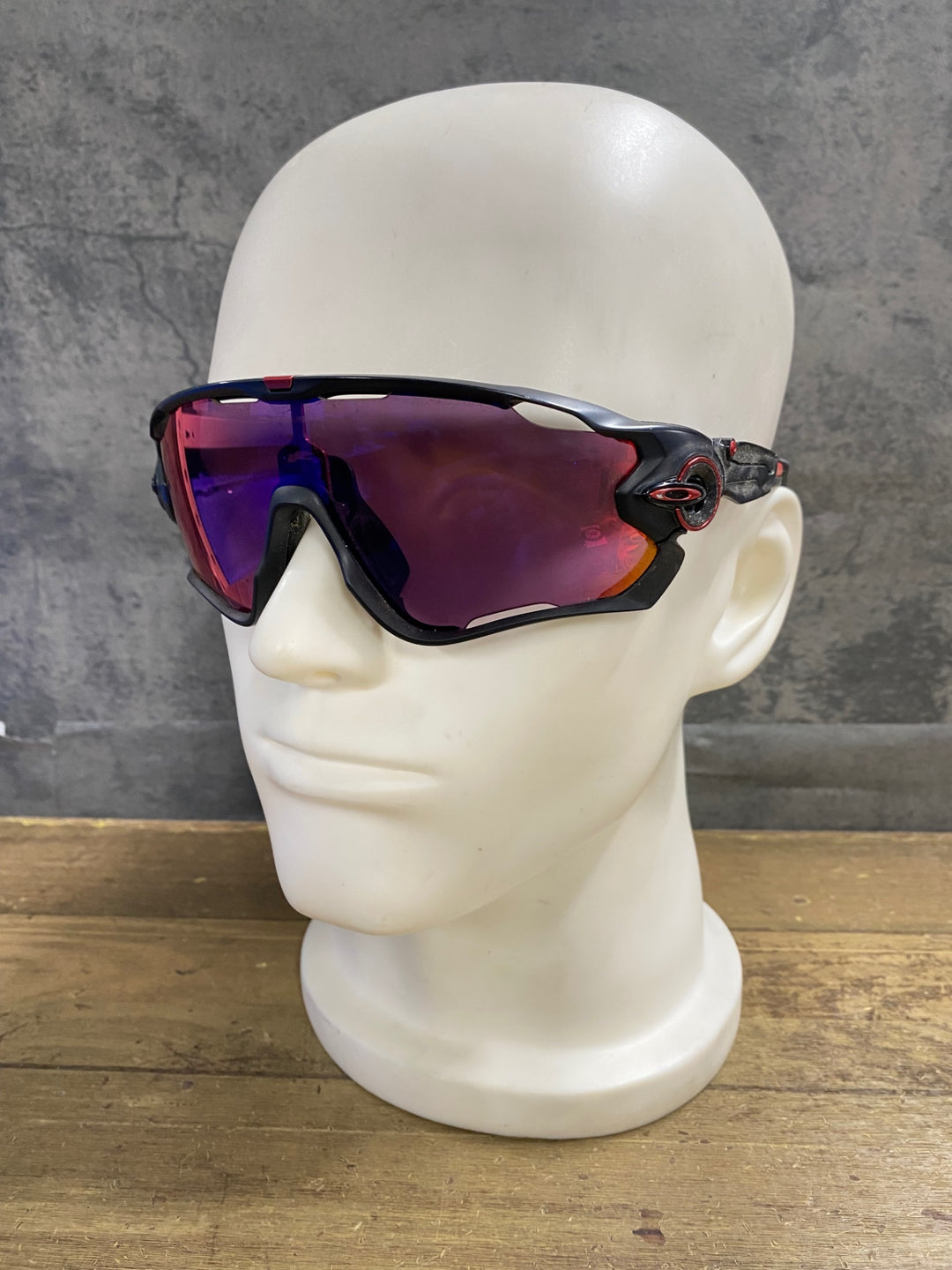 KG235 オークリー OAKLEY JAWBREAKER サングラス アイウェア 黒 赤 PRIZM PHOTOCHROMIC ※レンズ剥離ジャンク