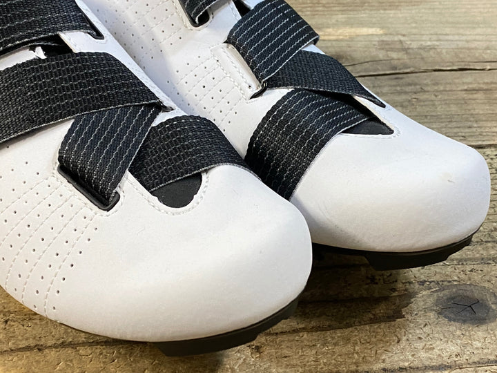 KH102 フィジーク fizik TEMPO POWERSTRAP R5 ビンディングシューズ 白 黒 EU44