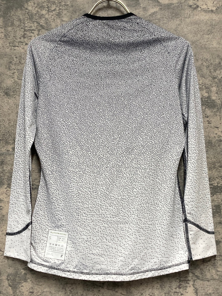 JY377 イザドア Isadore ALTERNATIVE 長袖 ベースレイヤー S レディース