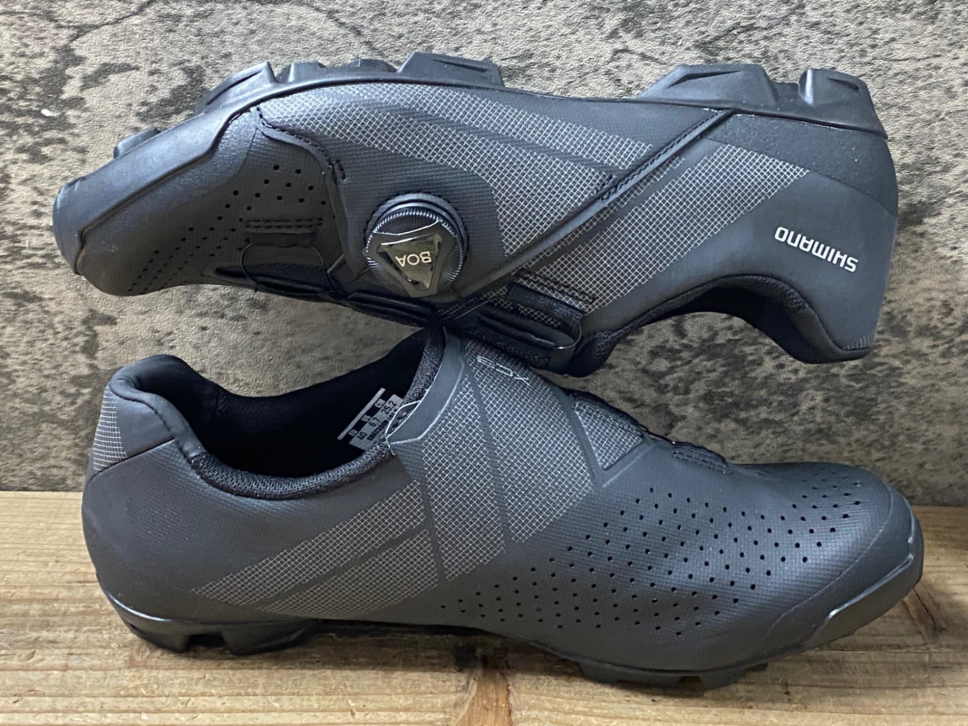 KI037 シマノ SHIMANO XC3 SH-XC300 ビンディングシューズ SPD 黒 EU40