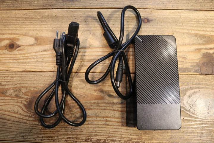 ワフー WAHOO キッカー クライム KICKR CLIMB インドアグレードシミュレーター 【東京南麻布店】