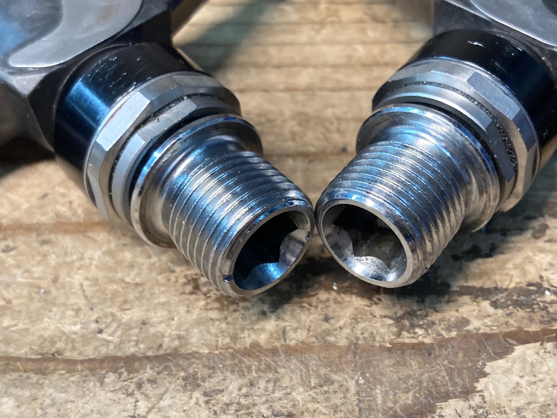 JH883 シマノ SHIMANO デュラエース DURA-ACE PD-R9100