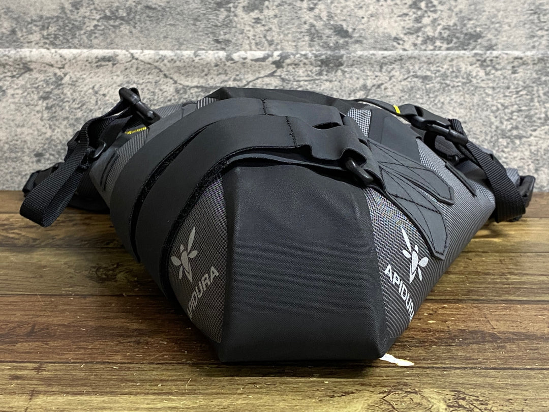JY960 アピデュラ APIDURA エクスペディション サドルパック サドルバッグ 17L 防水