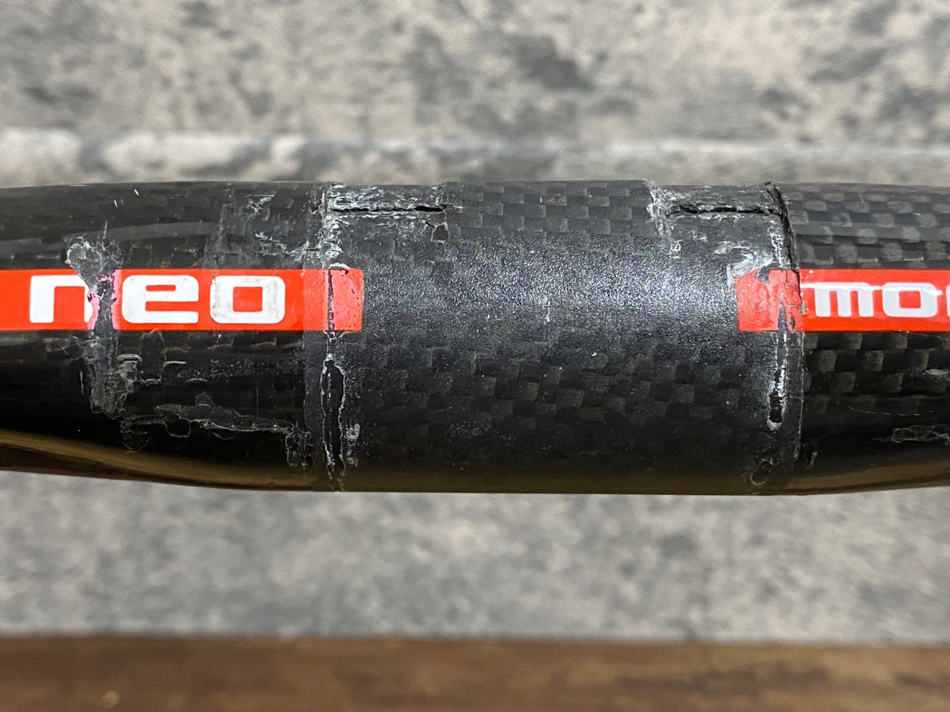 JQ542 チネリ cinelli neo morphe カーボンドロップハンドル Φ31.8