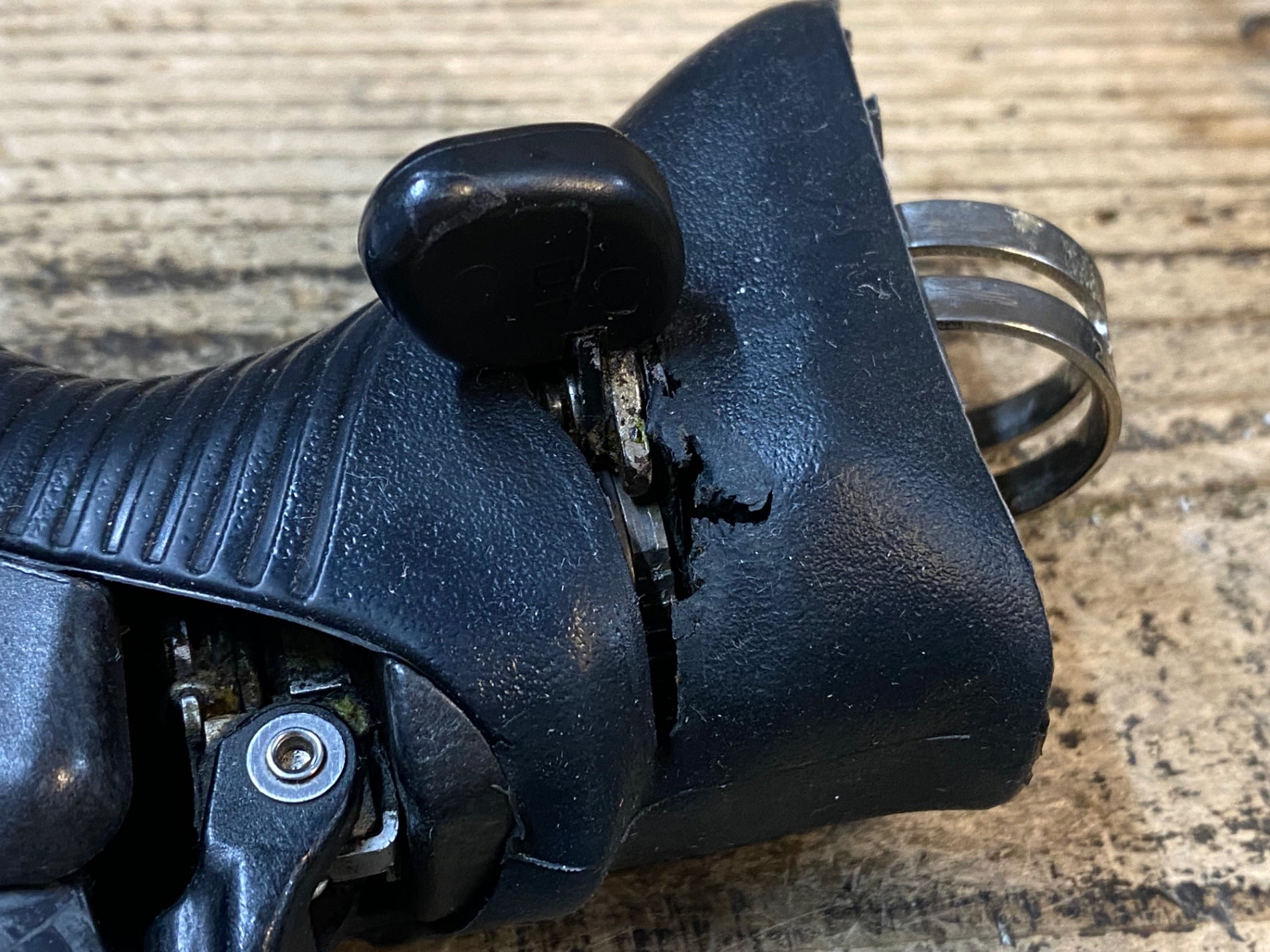 JO404 カンパニョーロ campagnolo RECORD エルゴレバー 2x11S バンド