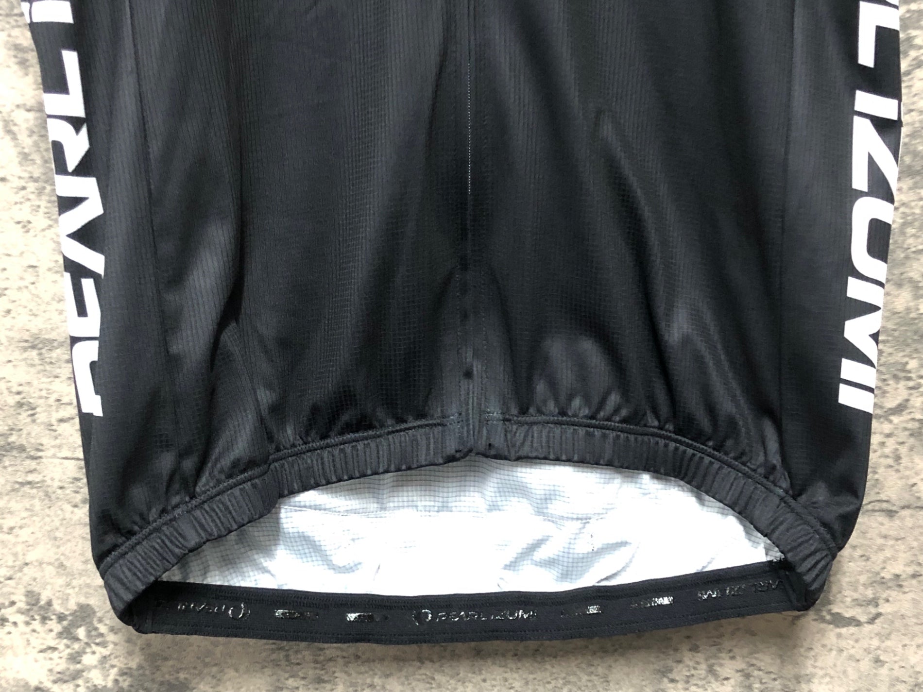 JJ880 パールイズミ PEARL iZUMi 半袖 サイクルジャージ 黒 M – BICI