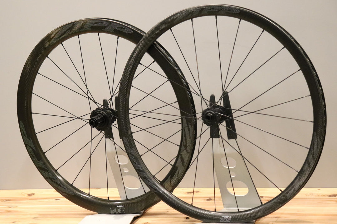 ジップ ZIPP 202 303 NSW DISC カーボン チューブレスレディ ホイールセット シマノ11/12S 21C 【仙台店】