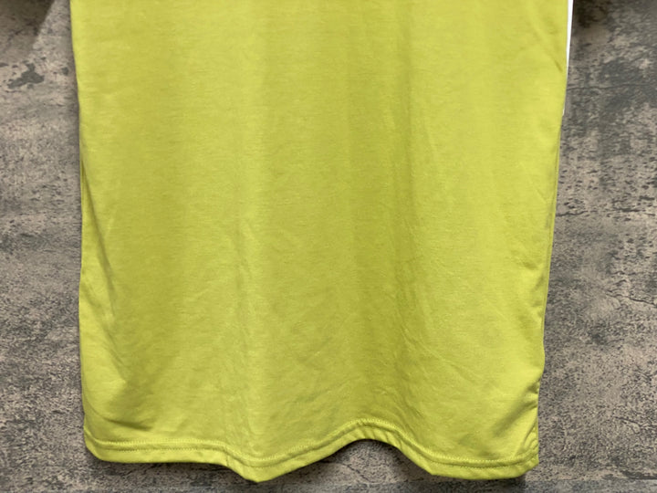 JV695 スペシャライズド SPECIALIZED S-LOGO TEE SS MEN 半袖 Tシャツ 黄 M