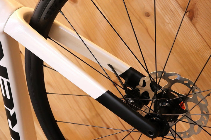 トレック TREK マドン MADONE SL5 GEN8 2025年モデル Mサイズ シマノ 105 R7120 12S カーボン ロードバイク 【芦屋店】
