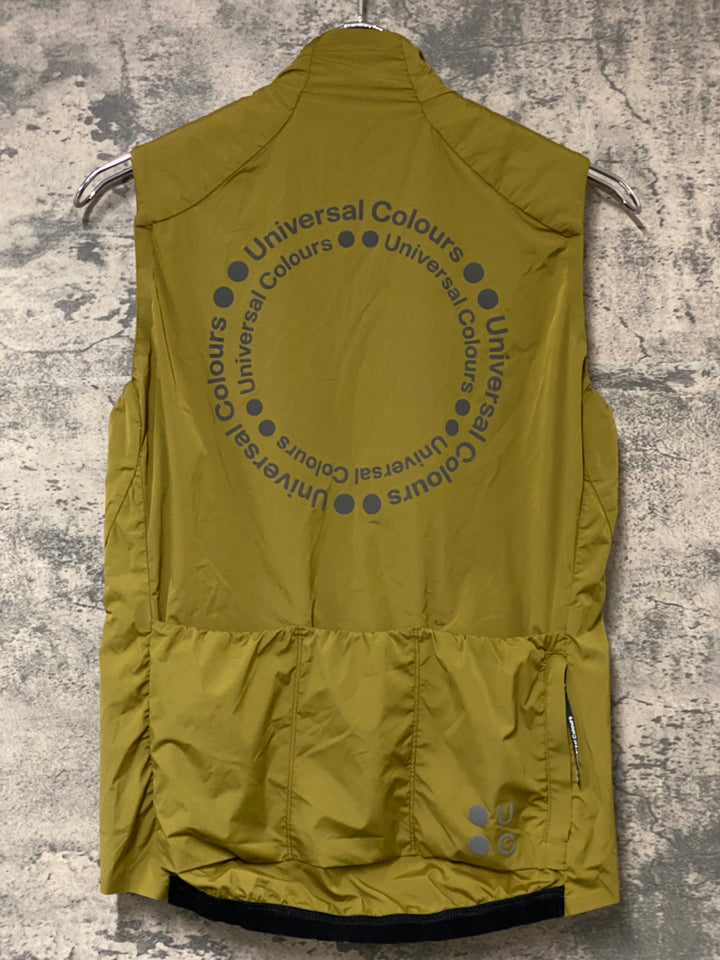 KN739 ユニバーサルカラーズ Universal Colours CHROMA INSULATED GILET ジレ サイクルベスト カーキ XS