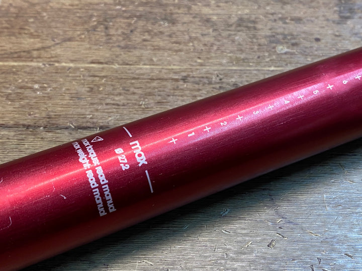 JO830 TUNE Starkes Stuck Seatpost アルミ シートポスト 赤 本体実測値300mm Φ27.2 ※カット済み