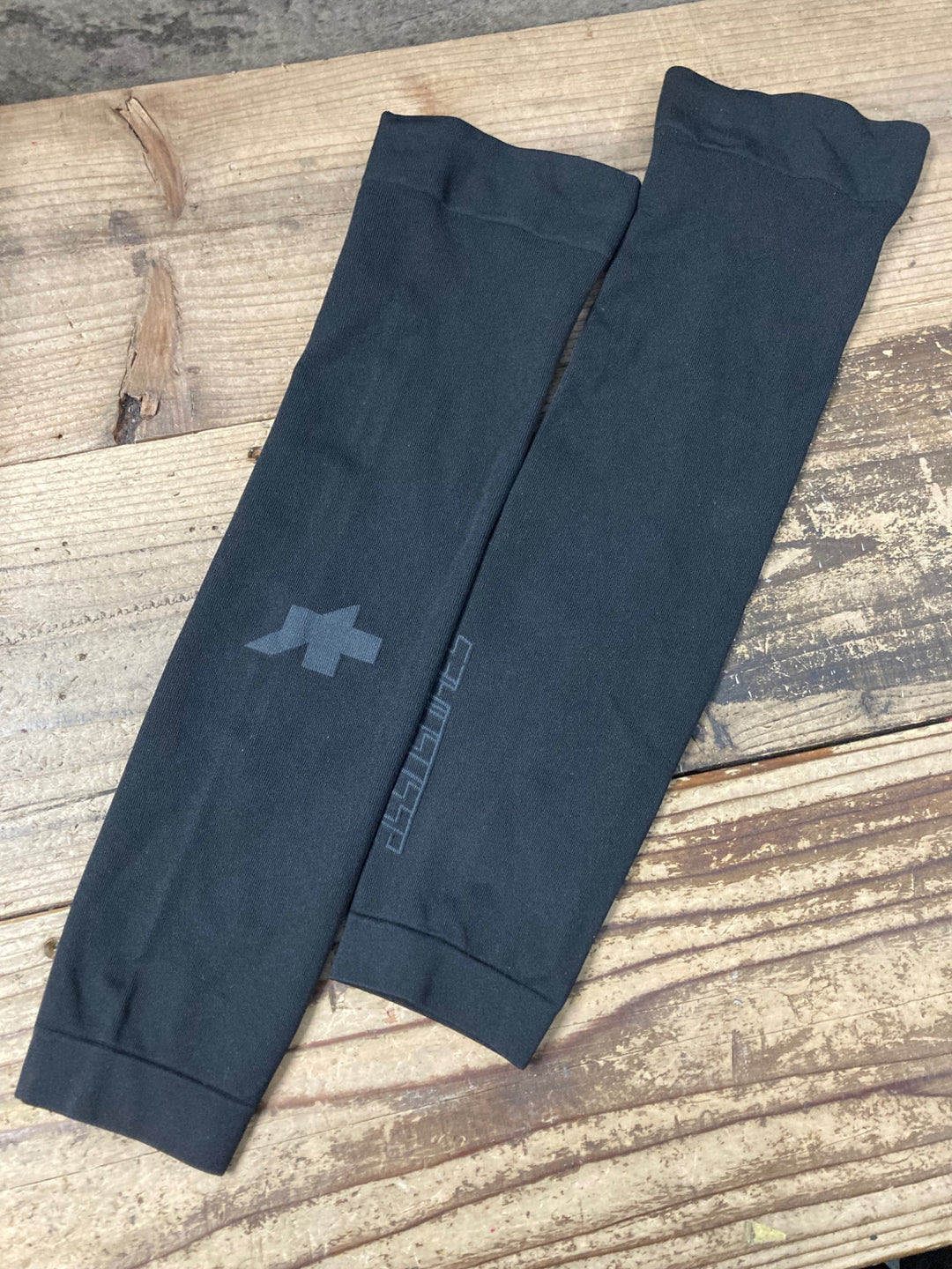 KQ179 アソス ASSOS 裏起毛 レッグウォーマー 黒 サイズ1
