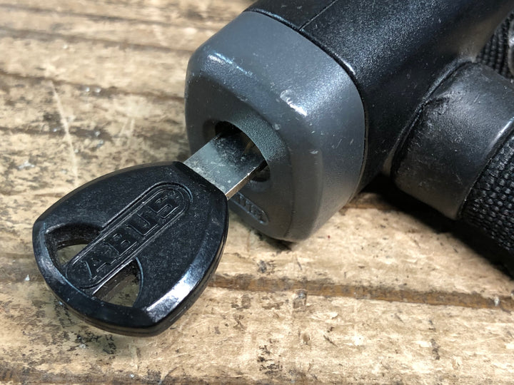 JB222 アブス ABUS 5805K 鍵式 チェーンロック 黒