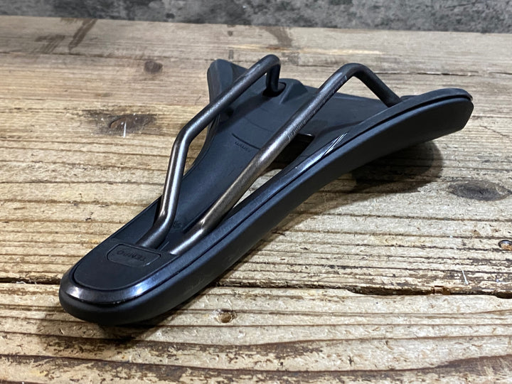 KC299 フィジーク fizik TEMPO ALIANTE R3 サドル k:iumレール 145mm