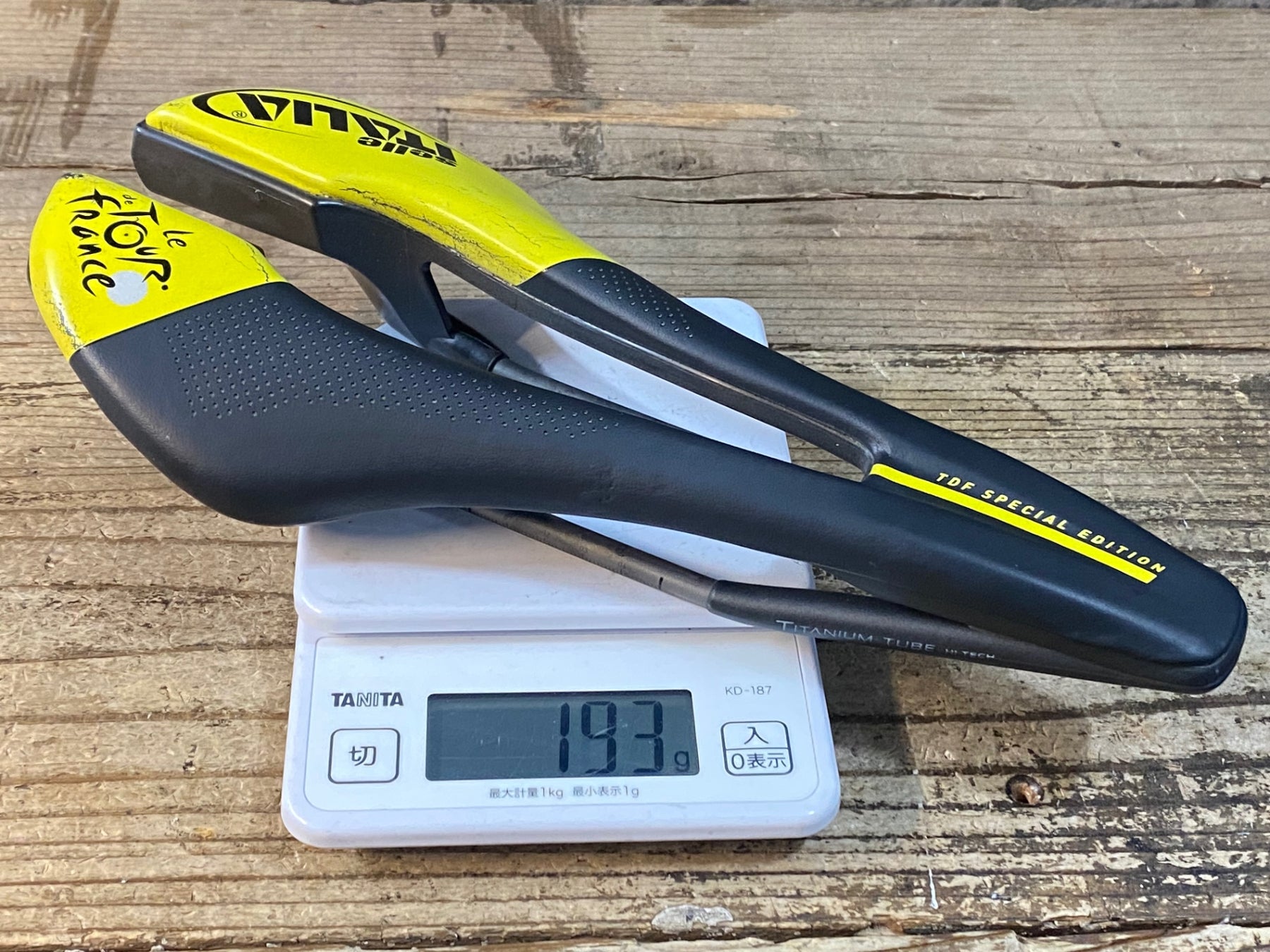 JU257 セライタリア selle italia SP-01 ツールドフランスモデル