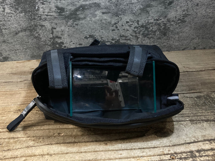 KF694 クローム CHROME HELIX HANDLEBAR BAG ハンドルバーバッグ 黒