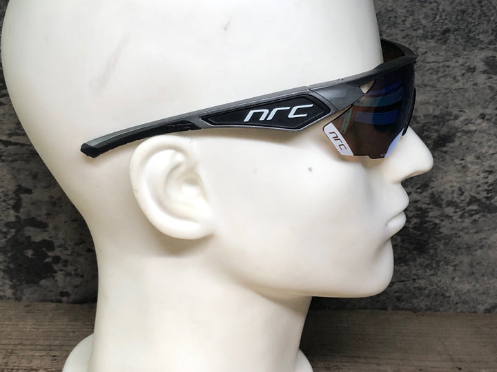 JP844 nrc X3 EVEREST サングラス アイウェア グレー