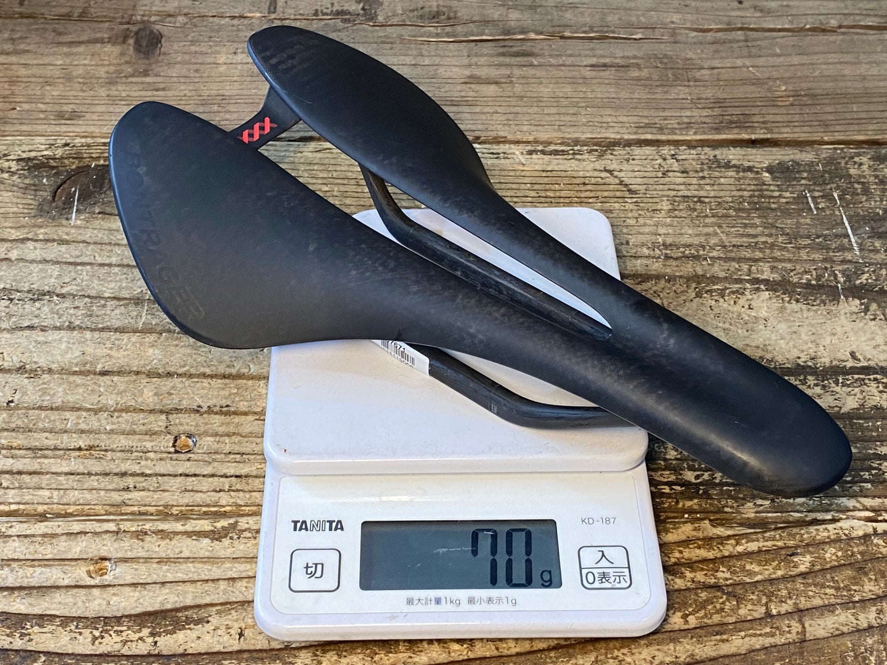 JW942 ボントレガー BONTRAGER トリプルエックス XXX CARBON サドル