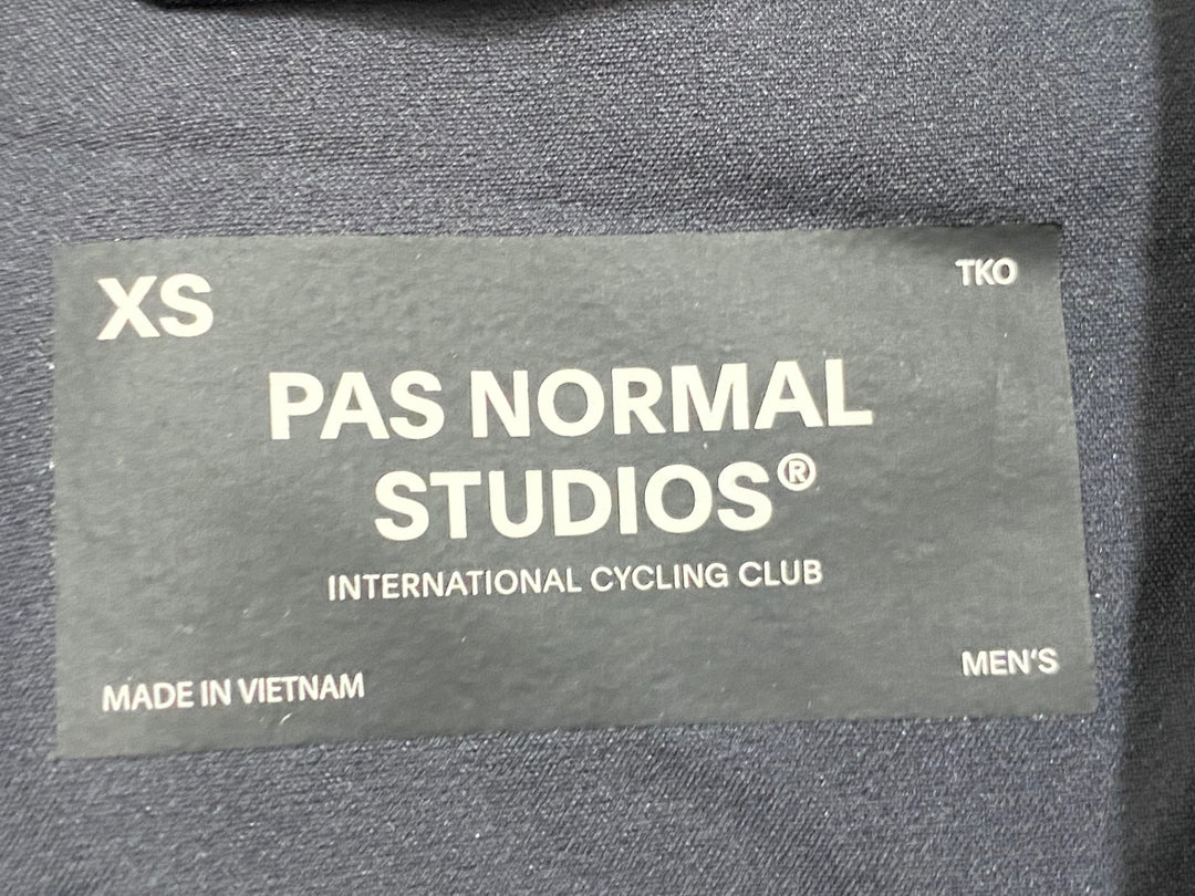KA443 パスノーマルスタジオ PAS NORMAL STUDIOS T.K.O. Mechanism Stow Away Gilet サイクルベスト ジレ 黒 XS